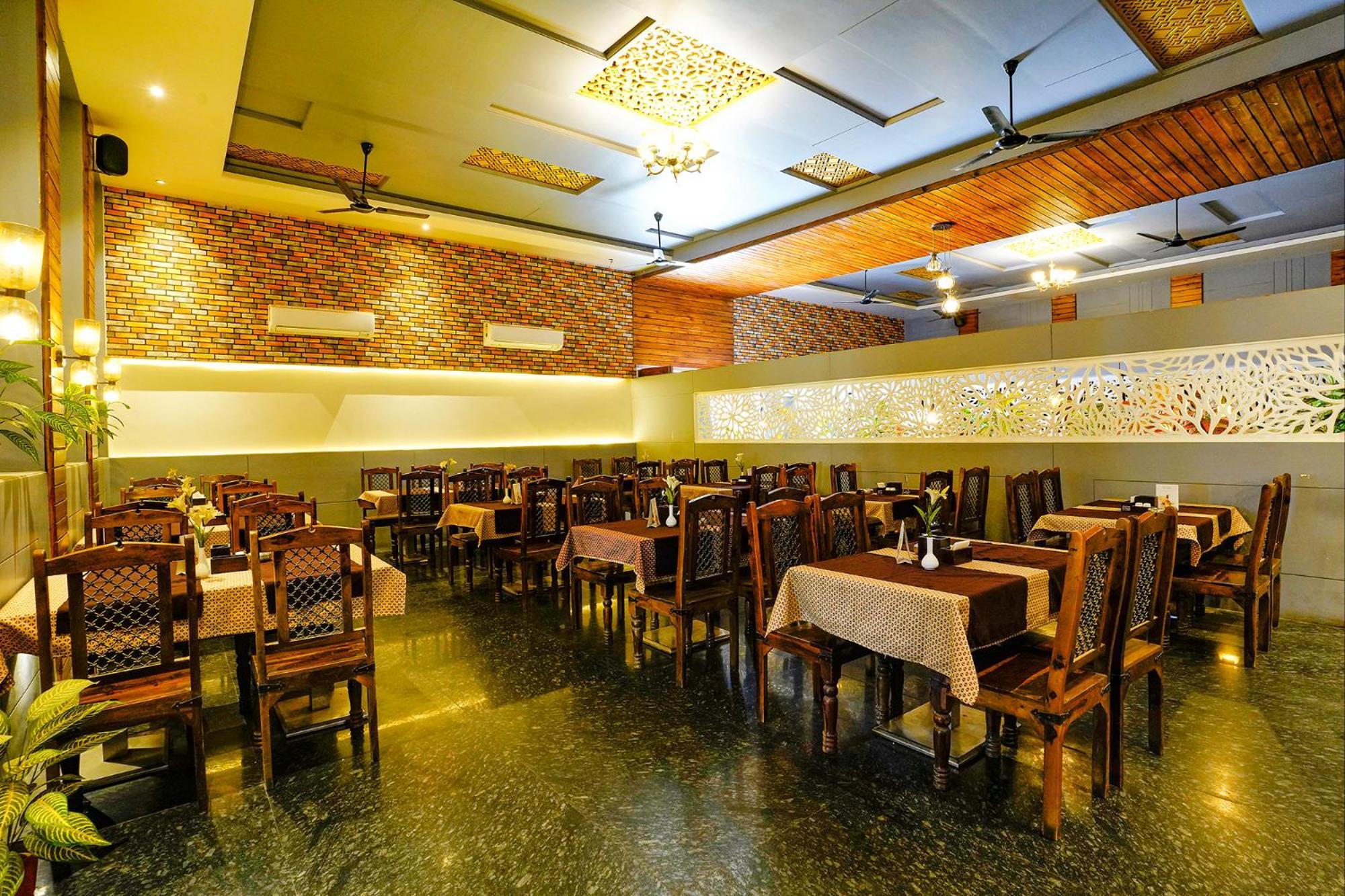 Fabhotel Prime Hangout - Narhe Yerandwane Exterior photo