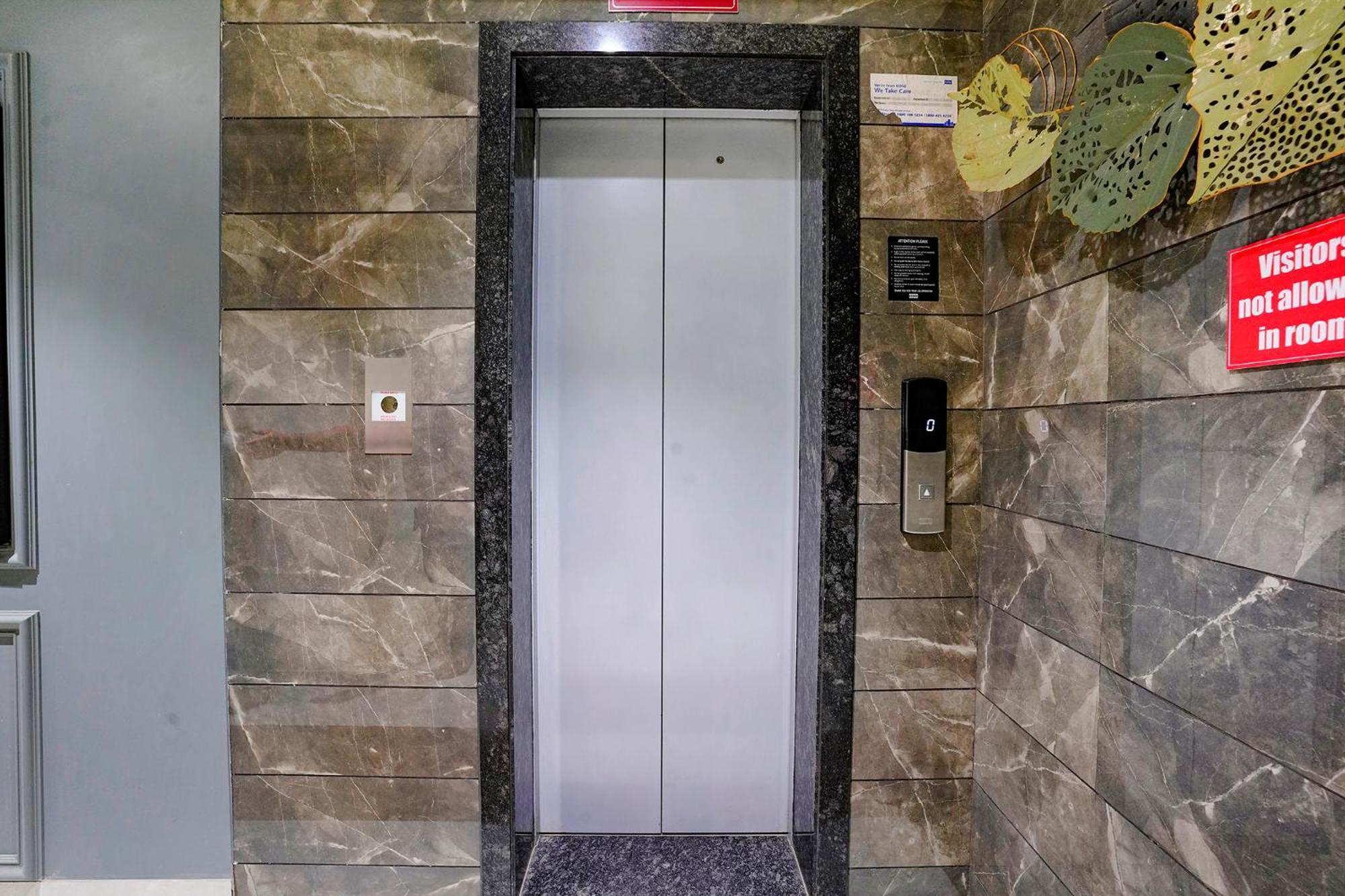 Fabhotel Prime Hangout - Narhe Yerandwane Exterior photo